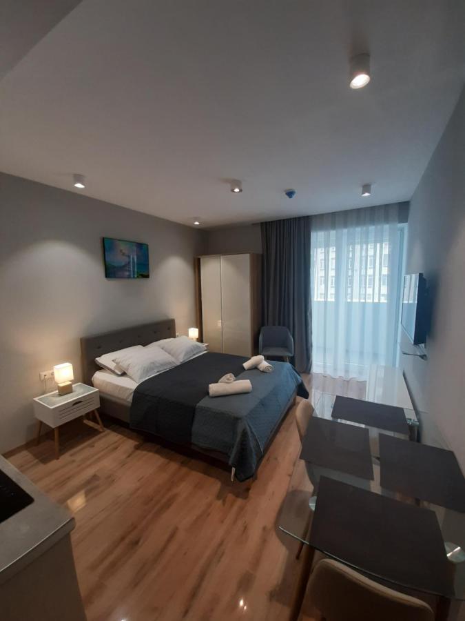 Luxury Apartments With Sea View Batumi Exterior foto
